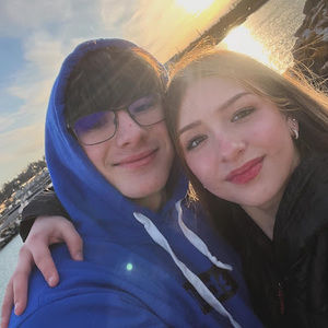 Meet your Posher, Alicia